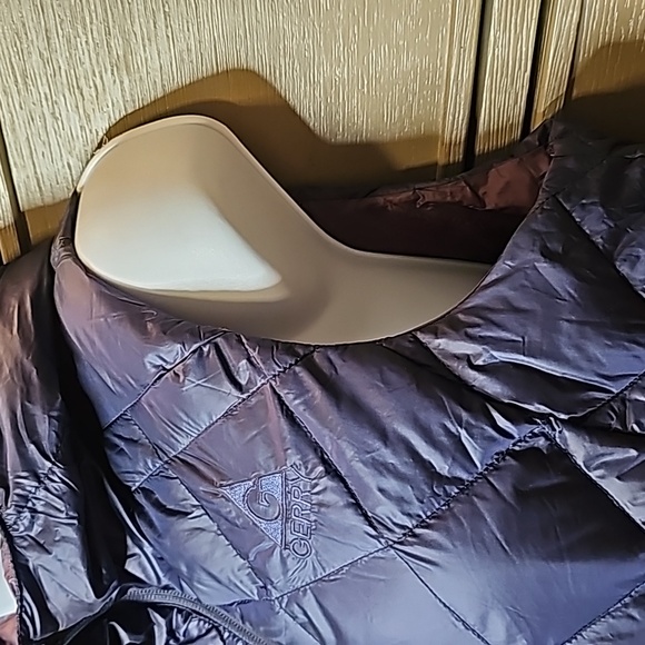 Gerry Reversible Puffer Vest - Picture 5 of 14